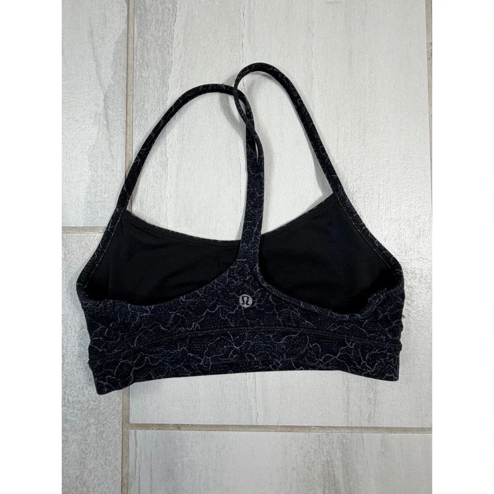 Lululemon flow bra